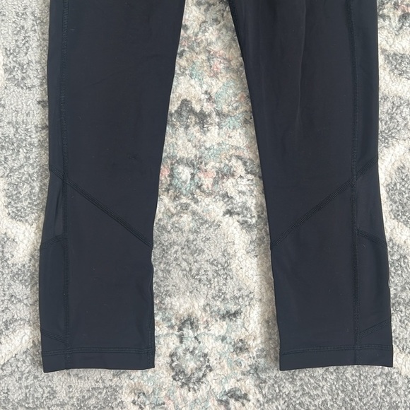 Lululemon Fast and Free Crops - Picture 3 of 14